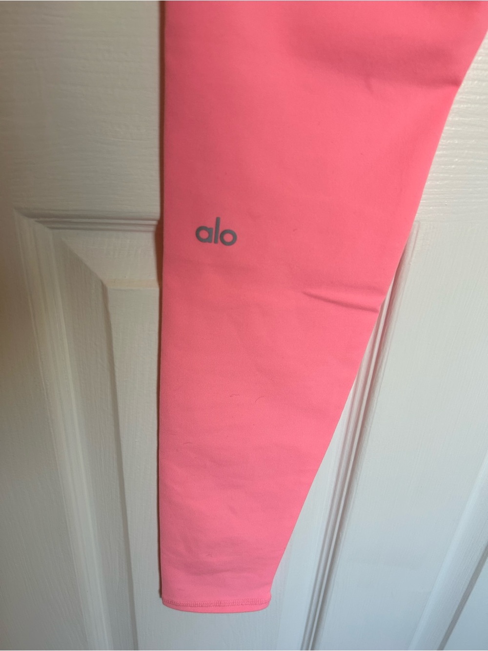 ALO Yoga Pink High-Waist Airbrush Leggings - Picture 4 of 7